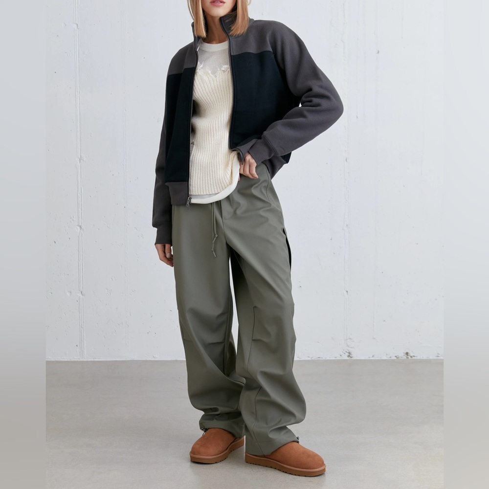 OAK + FORT wide leg Parachute Pant